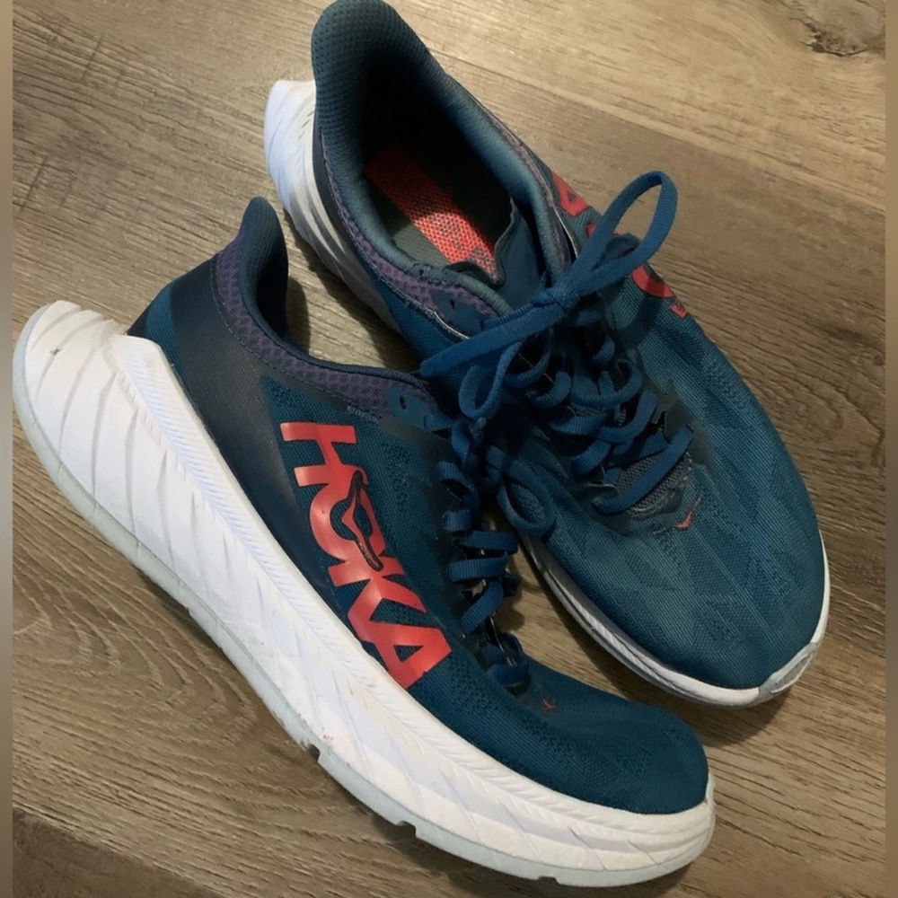 Hoka Carbon X